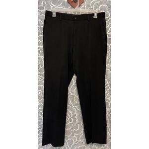 Haggar Men’s 36x30 Black Lightweight Flat Front Polyester Dress Pants! A1721